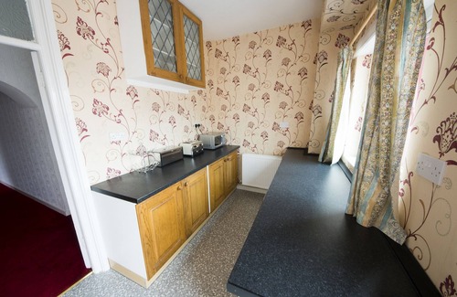 Cowbridge Other | Rural accommodation ideal for large groups