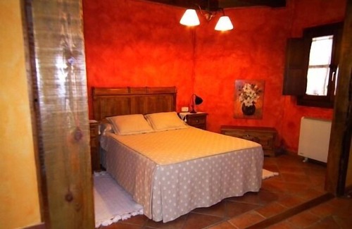 Braojos Cottage | Rural apartment Las Encarnas for 2 people