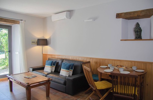 Porqueres Cottage | Rural apartment Mas Rovira for 4 people