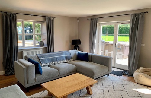 Sturminster Newton Other | Rural Dorset 7 bed farmhouse and barn with large gardens and lots of parking!