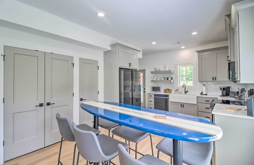 Higden House | Rural Family Retreat < 3 Mi to Fishing & Boating!