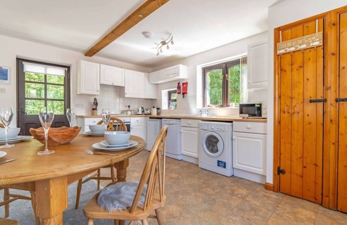 Stelling Minnis House | Rural Farm Cottage | Outside Space | 2bds & 2baths
