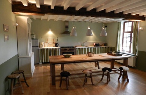 Damme Other | Rural farmhouse from 1729 with every comfort, overlooking the golf