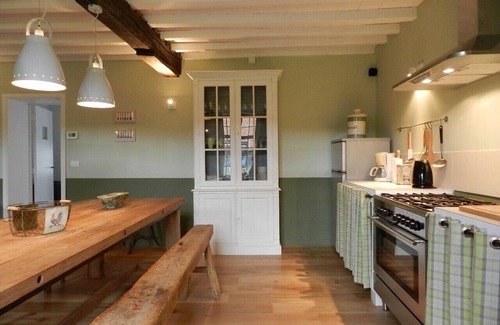 Damme Other | Rural farmhouse from 1729 with every comfort, overlooking the golf
