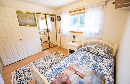 Oregon City House | Rural home near McIver Park, Oregon City, Lake Oswego, West Linn & Portland