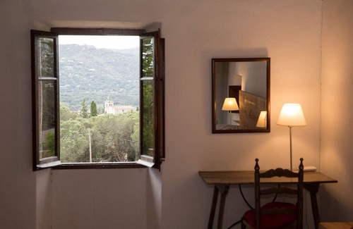 Santa Cristina de Aro Cottage | Rural house for rent - entire property: 15th century “masía” on the Costa Brava