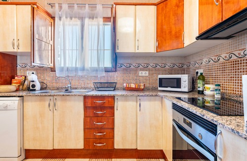 Sarratella House | Rural House 'Rosa de los Vientos' with Sea Views, Private Terrace and Wi-Fi