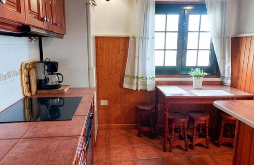 Hermigua Cottage | Rural House with Sea and Mountain Views, BBQ