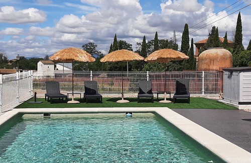 Escalona Cottage | RURAL LODGING AT HACIENDA VILLARTA WINERY