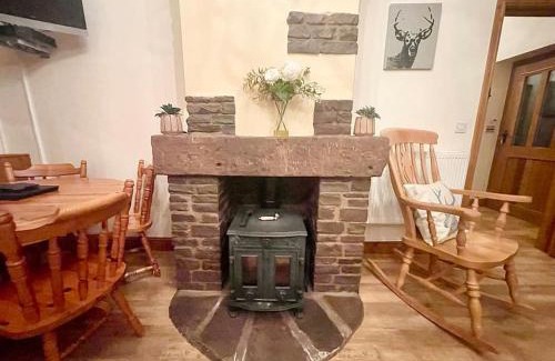 Usk House | RURAL stone barn with Log Burner, tranquil setting