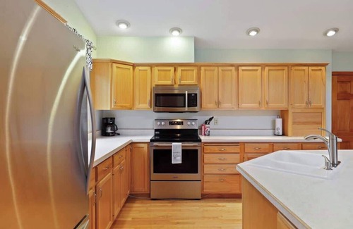 Ellsworth House | Rush River Trout Retreat
