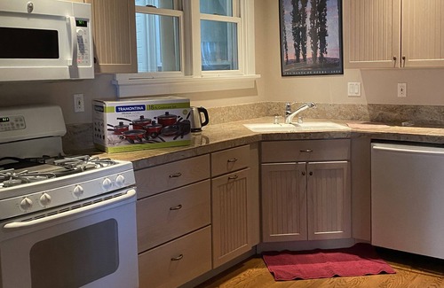 Russian Hill Apartment | Russian Hill Edwardian Condo