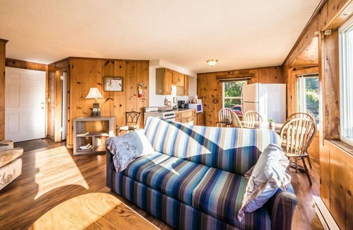 Lincoln City Apartment | RUSTIC 1 BEDROOM W/FULL KITCHEN, OCEAN VIEW DECK & REAL WOOD BURNING FIRE PLACE
