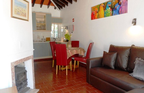 Conceicao e Cabanas de Tavira Villa | Rustic 2 Bedroom Detached Villa, Private Pool, Air-Con. Very Close To The Beach.