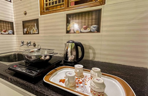 Tirupati Apartment | Rustic 2BHK Home Stay With AC Bedrooms