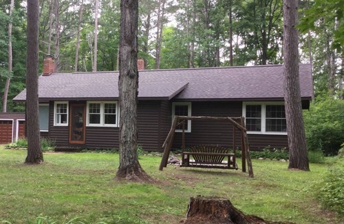 Land O Lakes Cabin | Rustic 3-bedroom Cabin in Forest Lodge on High Lake