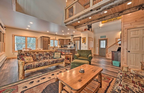 Pittsburg House | Rustic 3-Story Pittsburg Cabin w/Lake & Mtn Views