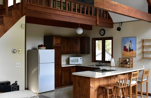 Franconia House | Rustic and Cozy Mountain Lodge - Franconia