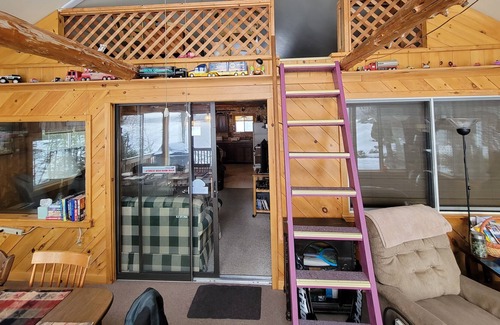 Maidstone Cabin | Rustic cabin at Cricket Cove on Maidstone Lake, Vermont