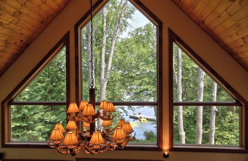 Mont-Tremblant Cottage | Rustic cottage Tremblant - La Maison Rouge