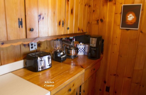 Willsboro Cottage | Rustic Cottage On The Water With Beautiful Views. Relax