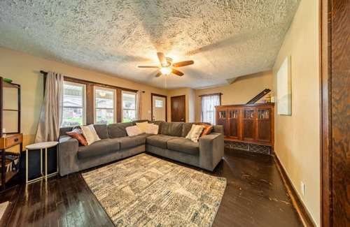 Akron House | Rustic Family Retreat in Akron