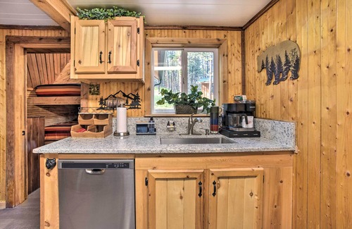 Florissant Cabin | Rustic Florissant A-Frame w/Spacious Deck!
