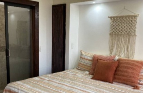 Valle de Guadalupe Cabin | Rustic Getaway with panoramic views of Guadalupe Valley wine country.
