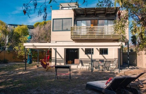 Sunset Beach House | Rustic home in Sunset Beach