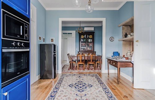 Perre Cottage | Rustic house from the 19th century