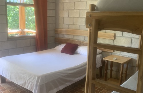 Marbella Cabin | Rustic jungle lodge in a tranquil garden setting - Room 6 Family room