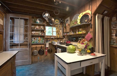 Leland Cottage | Rustic Lake Michigan Cottage With Private Beach