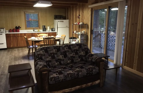 West Glacier Cabin | Rustic Lakeside Cabin- 3 miles from Glacier Park- get own beach & dock!