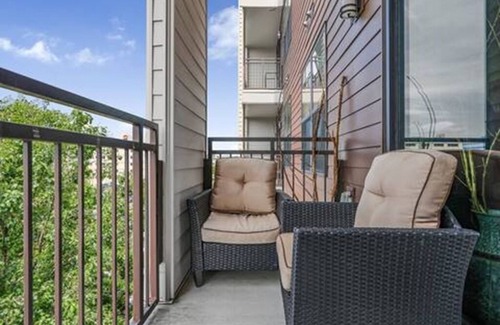 West End Apartment | Rustic Luxe Escape, Pool, Parking & Discounts!