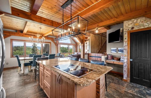 Steamboat Springs House | Rustic Mountain Home on 10 Acres - Deck w/Great Views - Hot Tub/Fire Pit