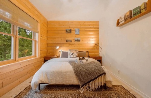 Mariposa Cabin | Rustic Mountain Bliss Near Yosemite