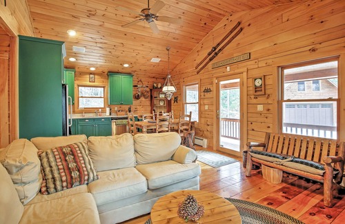 North Conway Cabin | Rustic North Conway Cabin < 3 Mi to Cranmore Mtn!