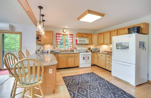 North Creek House | Rustic North Creek Getaway ~ 4 Mi to Gore Mtn!