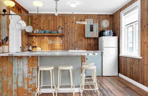 Downtown Apartment | Rustic Retreat in the Center of Reykjavik