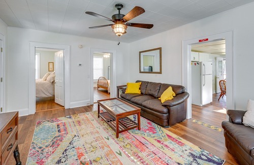 Belhaven House | Rustic River Bungalow - Steps to Downtown Belhaven