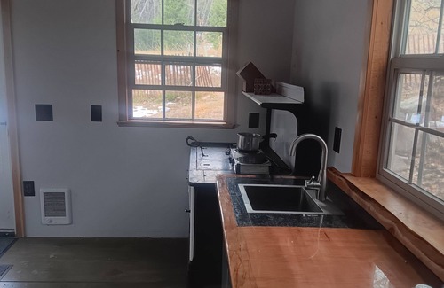 Marysville Cabin | Rustic, secluded one room cabin in historic Marysville, Mt. 5 min. to ski area.