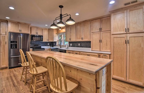 Sunset House | Rustic Sunset Escape on 67 Acres: Outdoor Kitchen