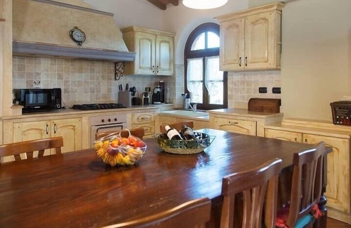 Buti Cottage | Rustikale Villa mit Privat Pool in Buti, Toscana. Haustierfreundlich