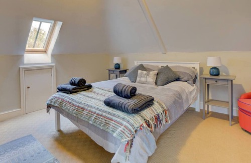 Charminster House | Ruth's in Dorchester
