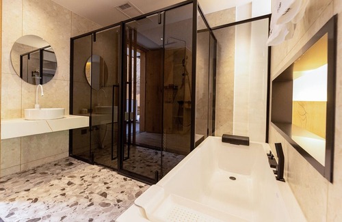 Tonglu Hotel | Ruyuan Xiaomanli Homestay