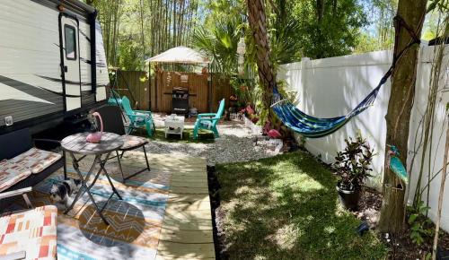 Largo Apartment | RV Camper Paradise on the Wheels Near Clearwater Beaches