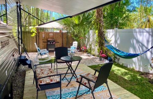 Largo Apartment | RV Camper Paradise on the Wheels Near Clearwater Beaches