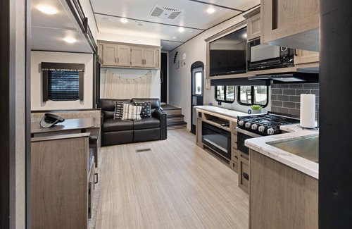 Buford House | RV Delivery & Set up - Bohemian Dream