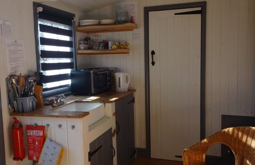 Wigton Cottage | Ryans Retreat, shepherds hut with hot tub and pet friendly close to beach and Hadrian's Wall