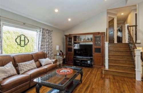 Plainedge House | RYDER CUP! 1.7 mi to the RYDER!Spacious 6-bedroom house in enjoyable Bethpage